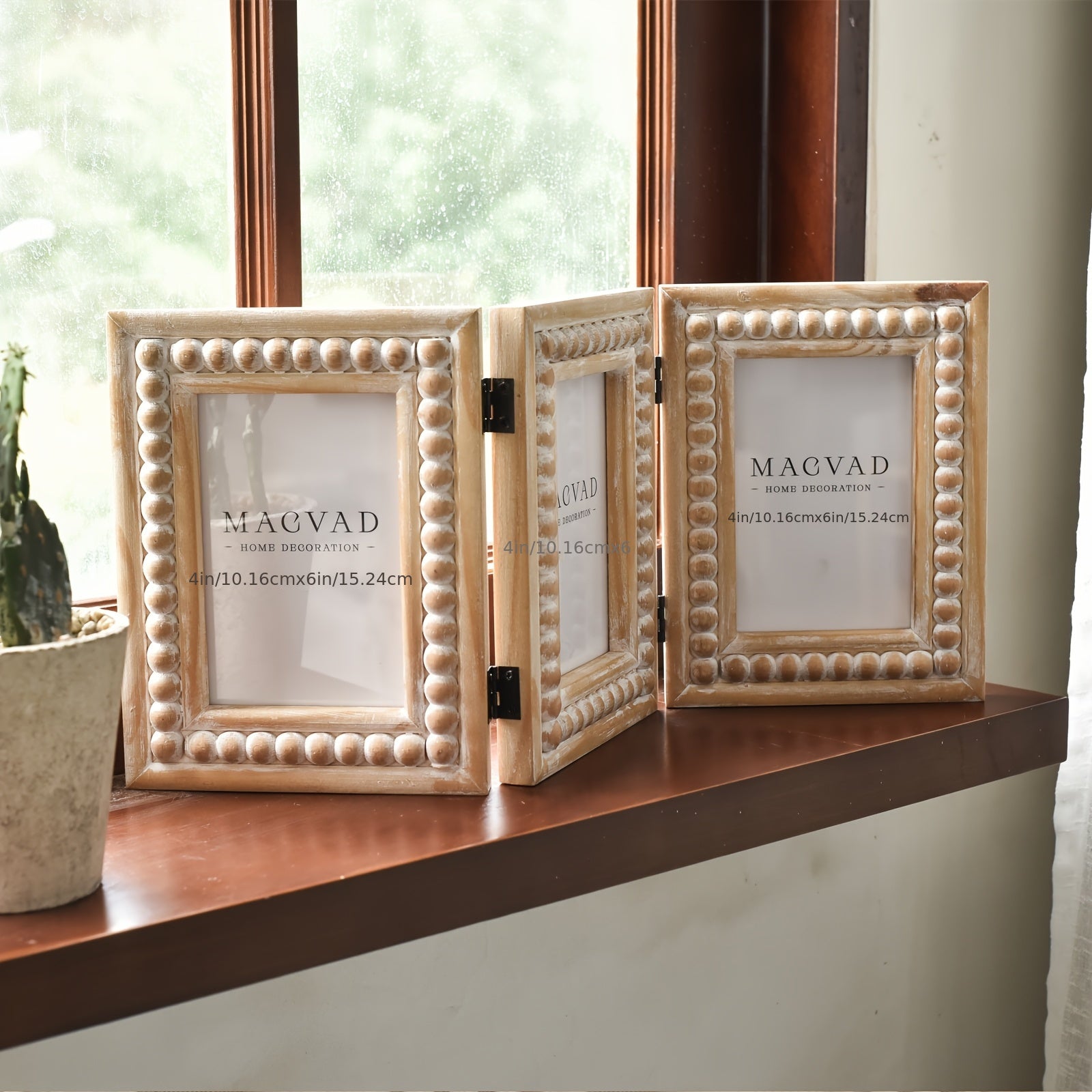 Rustic Distressed 3-Photo Folding Collage Picture Frame with Wood Beads - 3-Panel Tabletop\u002FWall-Mountable Picture Frame Suitable for 4x6 Photos, Farmhouse Decor Gift for Family & Friends